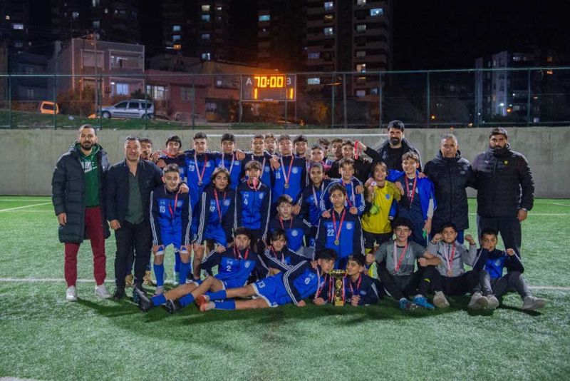 SEYHAN BELEDİYESPORLU GENÇLER ADANA ŞAMPİYONU 5.jpg